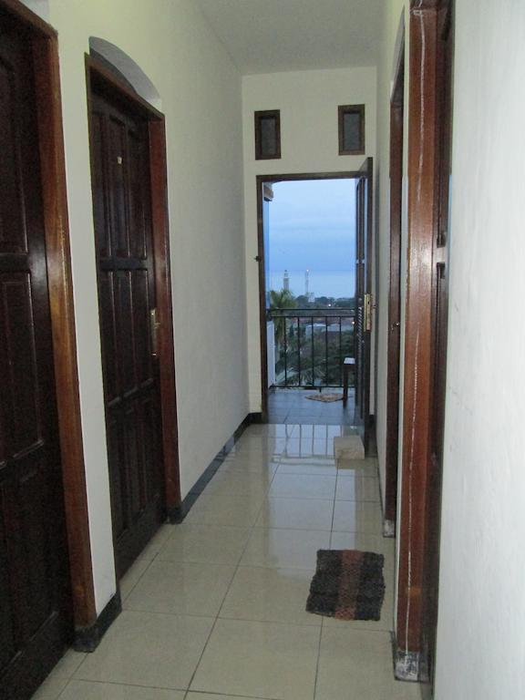 Sentosa76 Guest House Balikpapan  Exterior photo